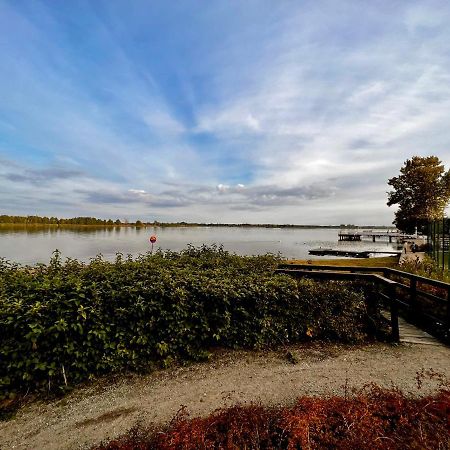 Przyjemny Apartament Nad Zalewem Serock Esterno foto